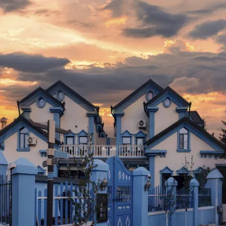 Double Cherry Homestay