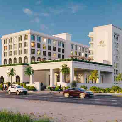 DoubleTree By Hilton Bengaluru Airport Hotel Exterior