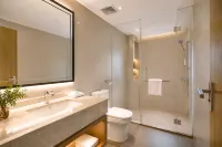 Yincheng Hotel (Binyang Litang High-Speed Railway Station)