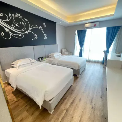 XIN HUA JING INTERNATIONAL HOTEL(california) Hotels near Phnom Penh International Airport