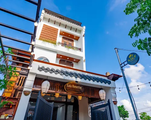 Kaka Homestay & Apartment Hotels near Son Phong
