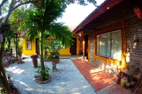 Tam Coc Riverside Bungalow - spa
