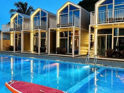 Amber Villa