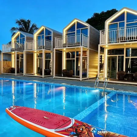 Amber Villa