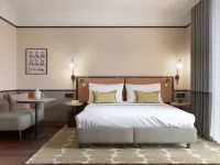 Ramada Plaza Milano Hotels near Gorla Station