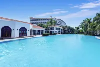 West Coast Resort - parking