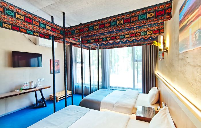 Starry Courtyard Hotel