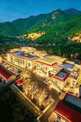 Tai'an General Fenghua Resort Center (Tianwai Village Red Gate Scenic Area) - 4 estrellas