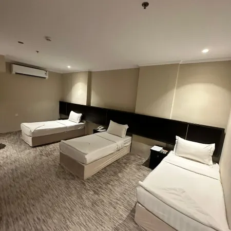 Kinan Al Aziziyah Hotel