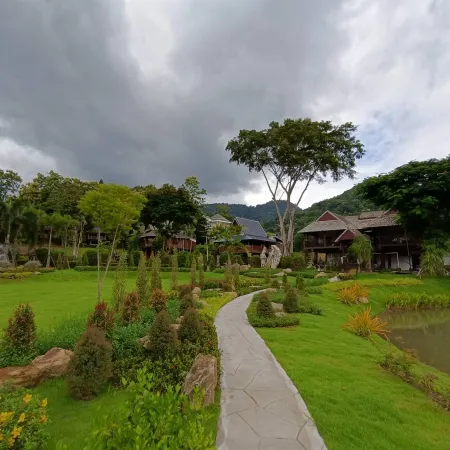 Baan Chom Doi Resort