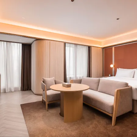 Yangzhou Jinghua City Crystal Orange Hotel