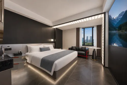 Chenji Mercure Hotel (Shenzhen Convention & Exhibition Center Chegongmiao Subway Station) - 2-Star