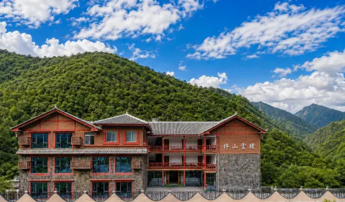 Banshan Yun Jing Hotel (Jiuzhaigou National Park) - vasca da bagno