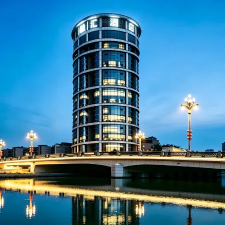 Korla Ronghui Hotel (Korla Xinhuijia Times Branch)