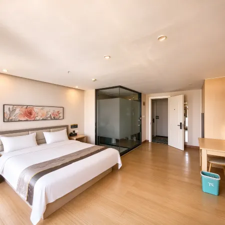 Pai Hotel (Chengde Weichang Branch)