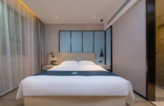 ECHARM(FengCheng，FengShuiHu) Hotels in Fengcheng