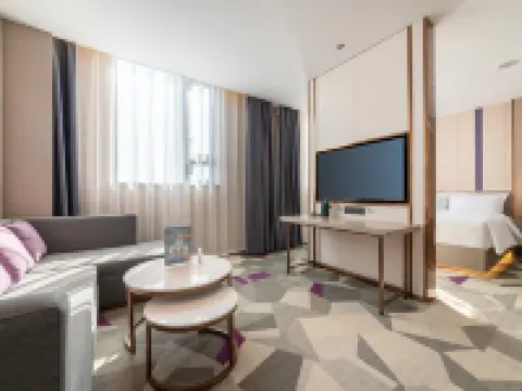 Lavande Hotel (Taixing Huangqiao Dadiyumengcheng Park Branch) Hotels in Taixing