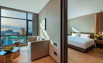 DeRucci Healthy Sleep Hotel (Buji Culture and Sports Center, Shenzhen East Railway Station Branch))