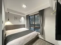 Alongsha house