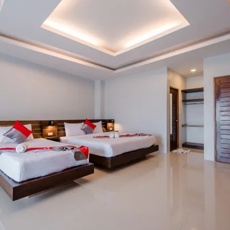 Lanta Ray Bay Hotel