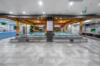 Ruiya Zhongyi Hotel - Hot Tub
