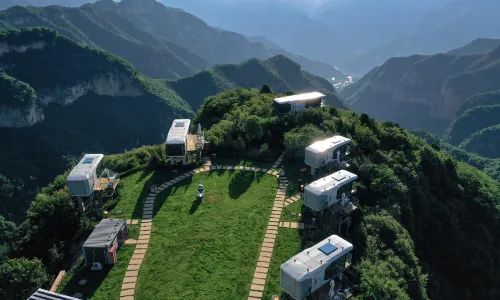 Yunqiu Mountain Qingye Home