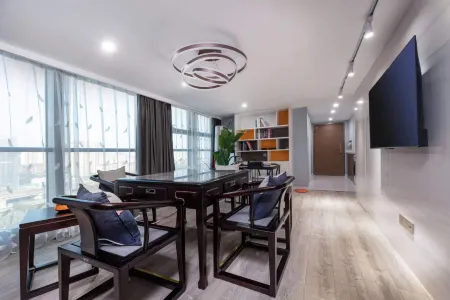 Lan Quiet Xiaozhu City Apartment