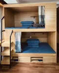 Dongfang·Xixiang Youth Hostel (Klein Blue Theme)