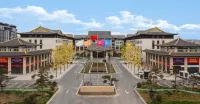 XunXianHuajing International Hotel ( Ancient City West Gate) - parking