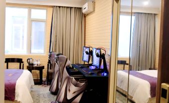 Everest E-sports Hotel