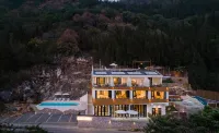 Yinyu Mountain View Holiday Beauty 만봉호(완펑후) 주변 호텔
