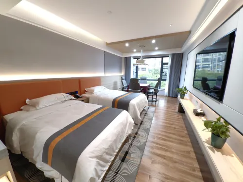 Huarong Jasmine Hotel