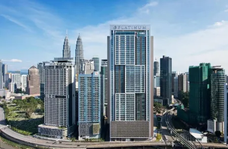 Platinum 2 at twin tower KLCC PAVILION By KIMIRO Отели рядом с достопримечательностью «Menara KEN TTDI»