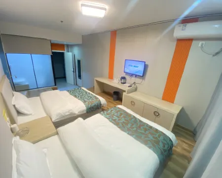 Sunshine Hotel Hotels in Dangshan