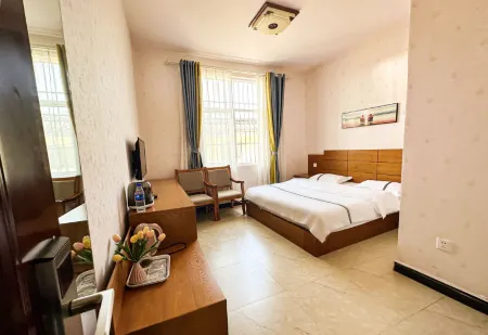 Huaxin Hotel Отели в г. Ланьпин