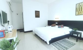 Chongdugou Huaxi Yueting Homestay