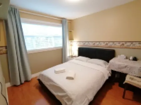 Sally's House バーナビーのホテル