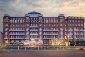 ダブルツリー バイ ヒルトン  ブライトン メトロポール