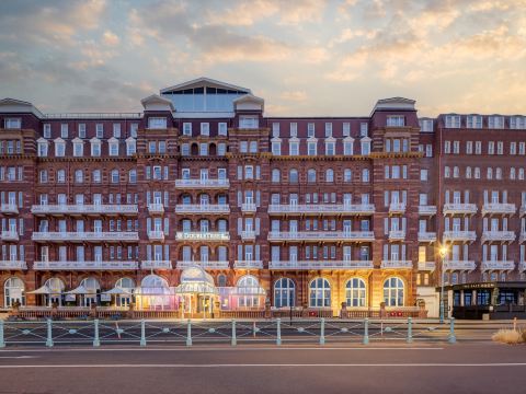 DoubleTree by Hilton Brighton Metropole