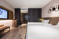 Homeinn Plus Hotel (Changzhou Railway Station Olympic Sports Center) - Park Yeri
