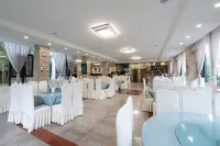 Elephant Trunk Hot Spring Resort - servizio colazione