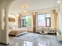 Banxianju Homestay - Inns