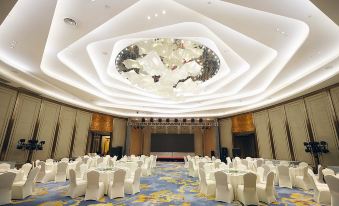 Hai Tian Grand Theatre Hotel