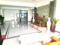 Dalian Fruit Express Hotel