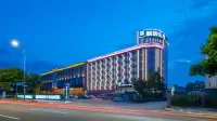 Shunyi Oriental Hotel (Huidong High-speed Railway Station) - con vista montagne
