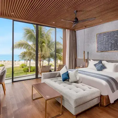 Wyndham Royal Beachfront Resort & Spa Hoi An Danang Hotels in Hoi An