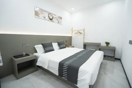 Xiangyue Old Street Homestay (Wangxiangu)