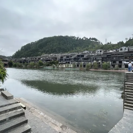 Huajian Homestay