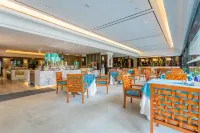 Rising  Resort  HOTEL - breakfast