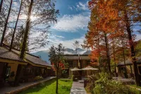 YJXL Hotels in Liuba